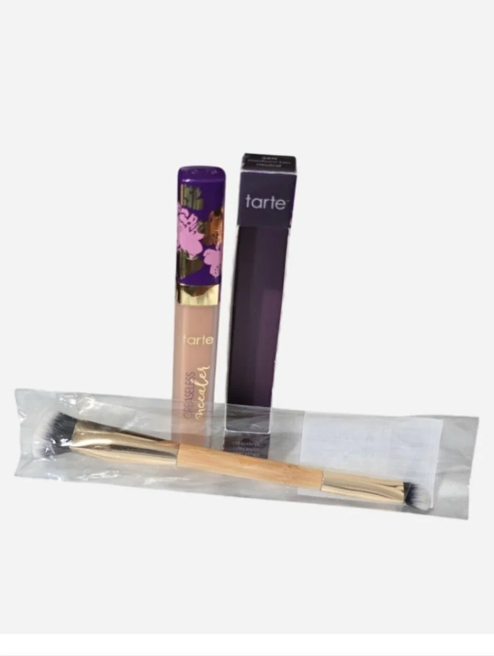 Tarte Creaseless Creamy Concealer and brush duo